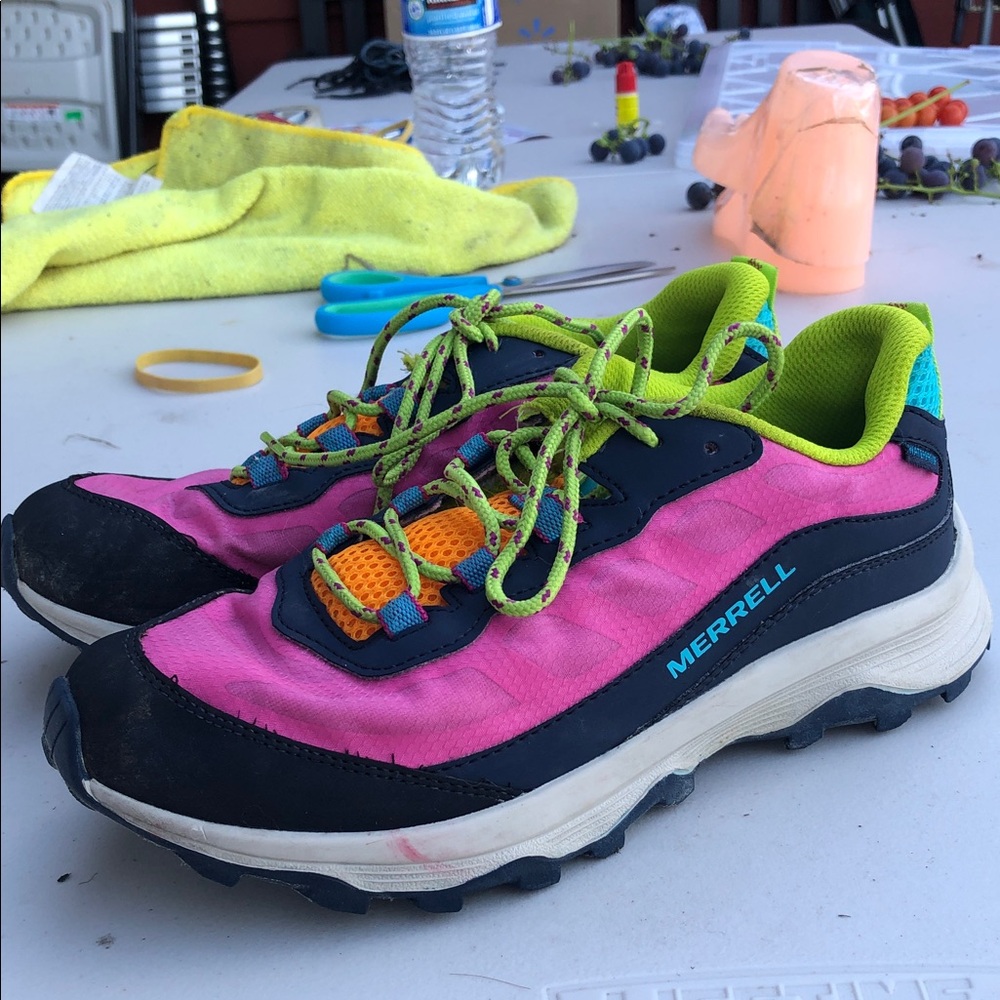 Merrell Moab Speed Women’s Multicolor Low Waterproof Sneakers Sz 5M